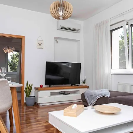 Castle View With Free Parking Bratislava